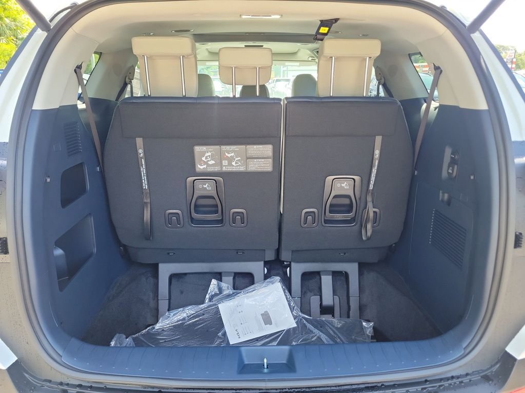 New 2026 Kia Carnival SX Prestige FWD image 14