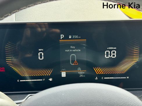 New 2025 Kia Sorento S image 14