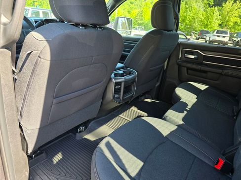 New 2026 RAM 3500 Big Horn AWD/4WD image 21