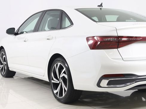 Used 2025 Volkswagen Jetta SEL image 23