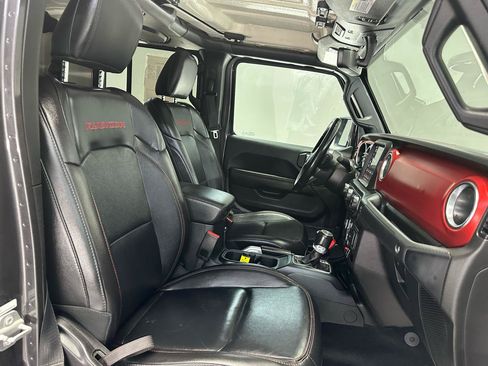 Used 2022 Jeep Gladiator Rubicon w/ Safety Group AWD/4WD image 13