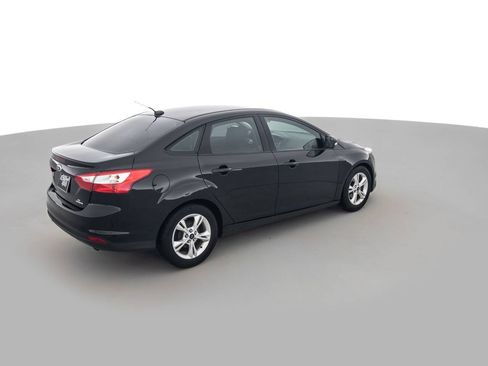Used 2013 Ford Focus SE FWD image 5