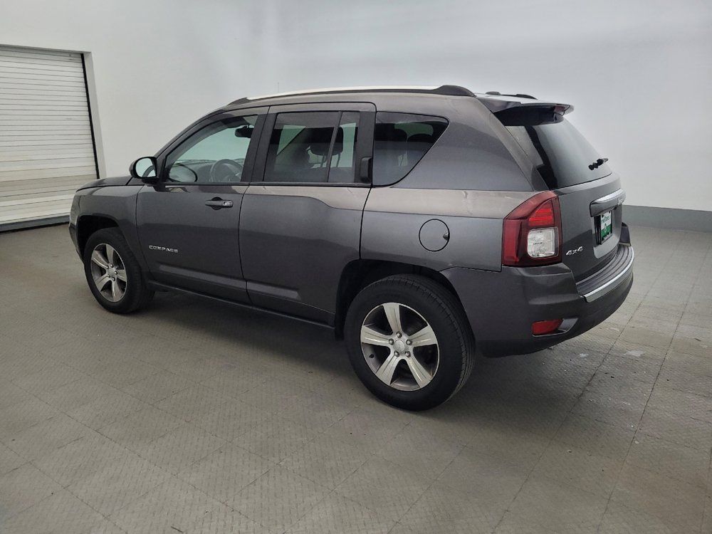 Used 2016 Jeep Compass High Altitude AWD/4WD image 3
