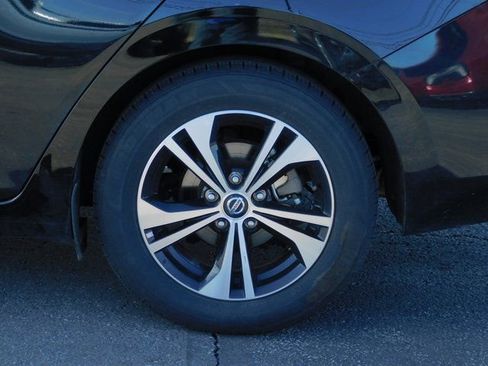 Used 2023 Nissan Sentra SV image 11