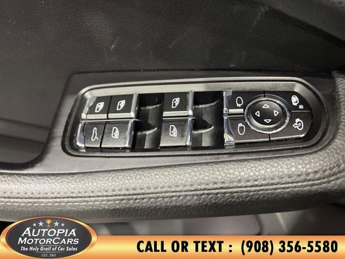 Used 2018 Porsche Macan S image 34