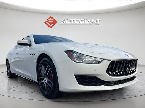 Used 2019 Maserati Ghibli S Q4 AWD/4WD image 14