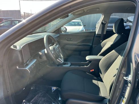 Used 2025 Hyundai Kona SEL image 28