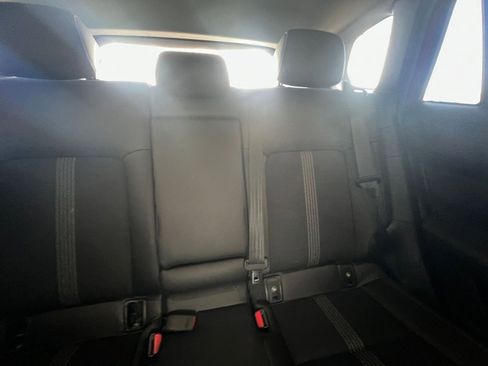 Used 2025 MAZDA CX-50 AWD 2.5 S w/ Premium Package image 37