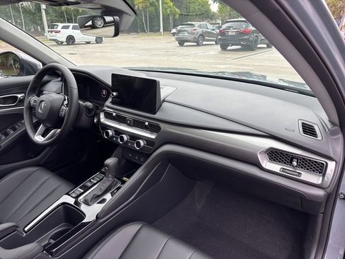 New 2026 Acura Integra FWD image 17