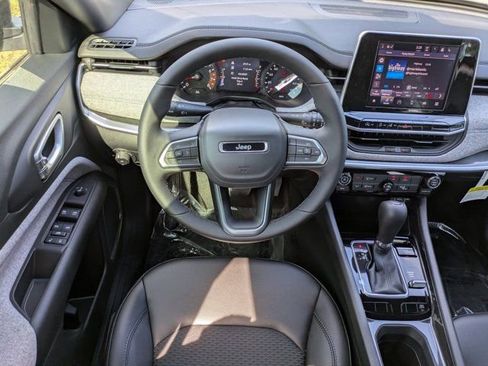 New 2026 Jeep Compass Latitude AWD/4WD image 14