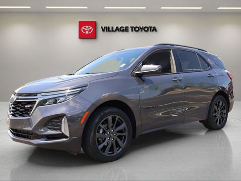 Used 2023 Chevrolet Equinox RS AWD/4WD image 1