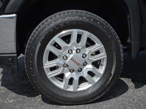 Used 2023 GMC Sierra 2500 SLE w/ SLE Value Package; AWD/4WD image 13