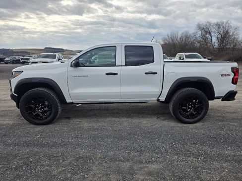 New 2026 Chevrolet Colorado Trail Boss AWD/4WD image 10