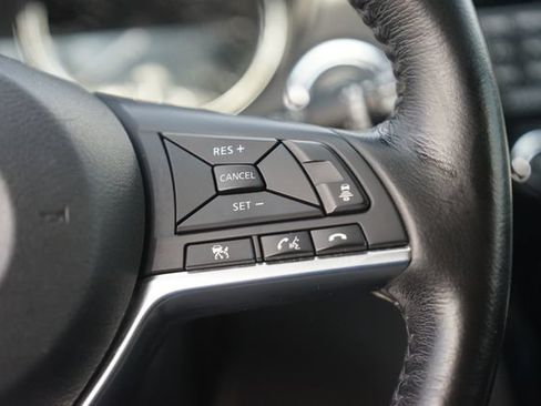 Used 2018 Nissan Rogue Sport SL w/ SL Premium Package FWD image 24
