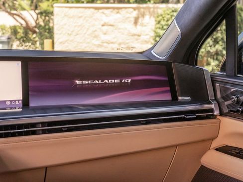 Used 2025 Cadillac Escalade IQ Sport 2 AWD/4WD image 20