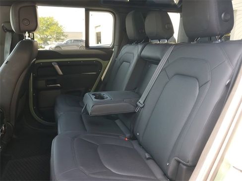 Used 2023 Land Rover Defender 110 75th Limited Edition image 13