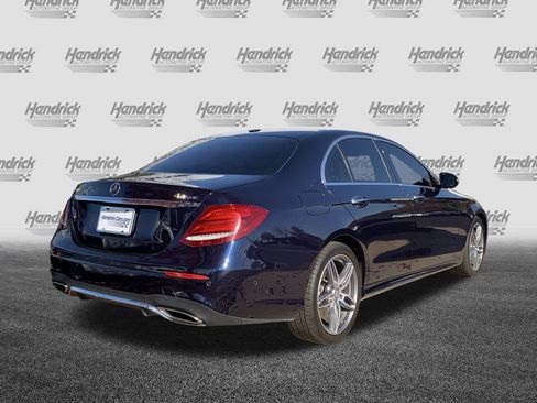 Used 2017 Mercedes-Benz E 300 4MATIC image 10