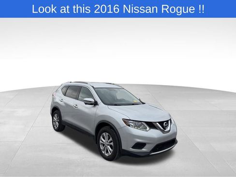 Used 2016 Nissan Rogue SV w/ SV Premium Package image 1