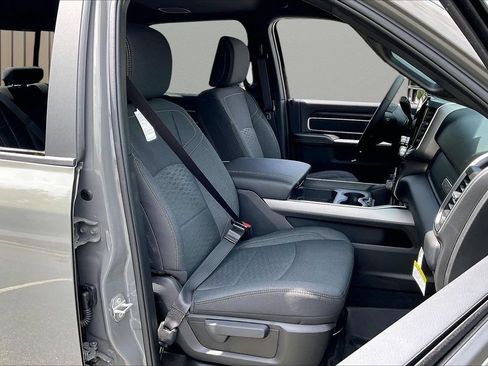 New 2026 RAM 2500 Big Horn AWD/4WD image 21