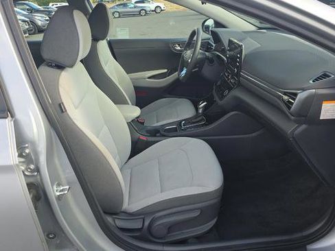 Used 2022 Hyundai Ioniq Blue image 6