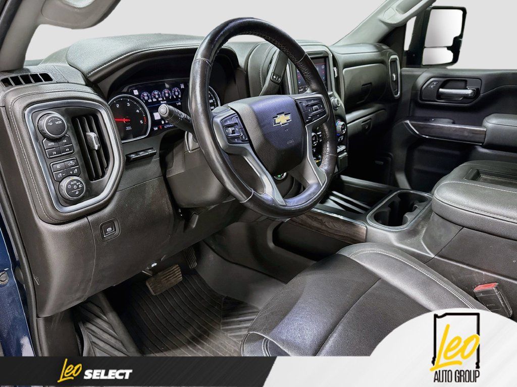Used 2022 Chevrolet Silverado 2500 LTZ w/ LTZ Plus Package AWD/4WD image 13