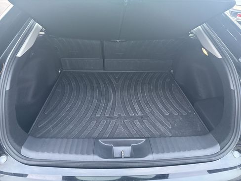 Used 2023 Toyota Prius Prime Premium image 10