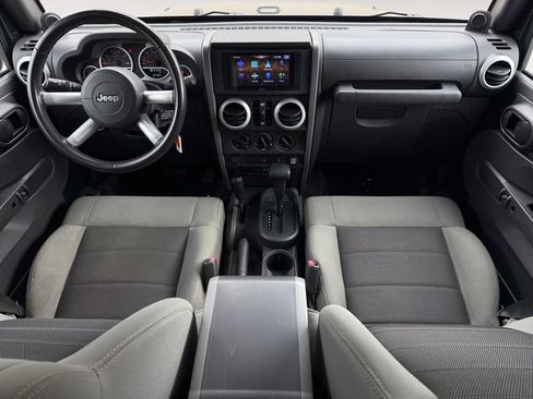 Used 2010 Jeep Wrangler Unlimited Sahara w/ Dual Top Group image 15