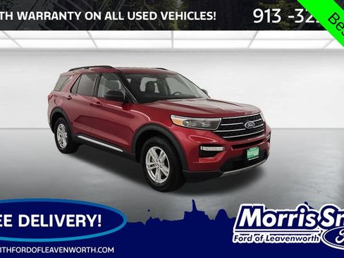 Used 2023 Ford Explorer XLT w/ Equipment Group 202A AWD/4WD image 1