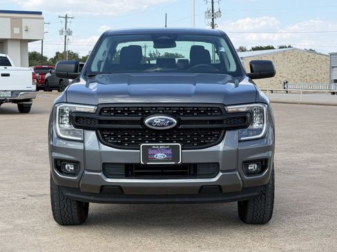 Used 2025 Ford Ranger XL RWD image 9