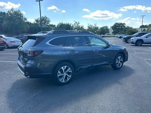 Used 2021 Subaru Outback Touring XT AWD/4WD image 3