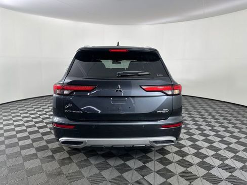 New 2025 Mitsubishi Outlander SEL image 6