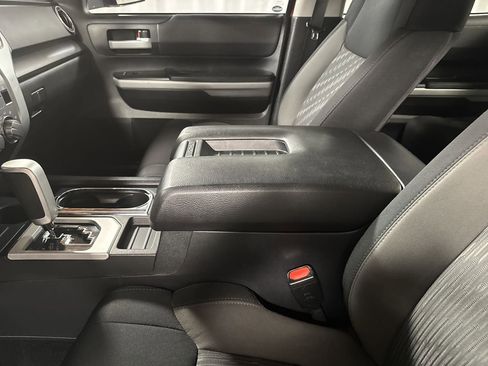 Used 2019 Toyota Tundra SR5 w/ TRD Off Road Package image 28
