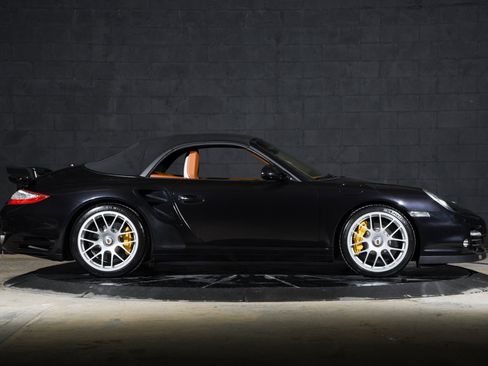 Used 2011 Porsche 911 Turbo S AWD/4WD image 13