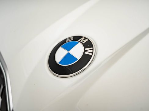 New 2026 BMW X3 xDrive30i w/ Premium Package AWD/4WD image 3