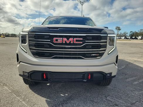 New 2026 GMC Sierra 1500 AT4 w/ AT4 Premium Package image 3