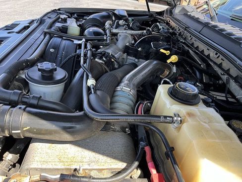 Used 2019 Ford F250 Lariat w/ Lariat Ultimate Package AWD/4WD image 55