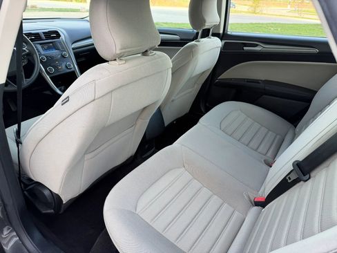 Used 2019 Ford Fusion S image 12