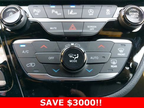 New 2025 Chrysler Pacifica Select image 23