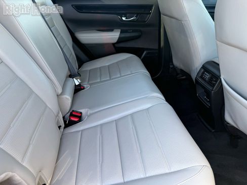 Certified 2025 Honda CR-V EX-L image 30
