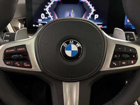 Used 2026 BMW X5 xDrive40i w/ M Sport Package image 16