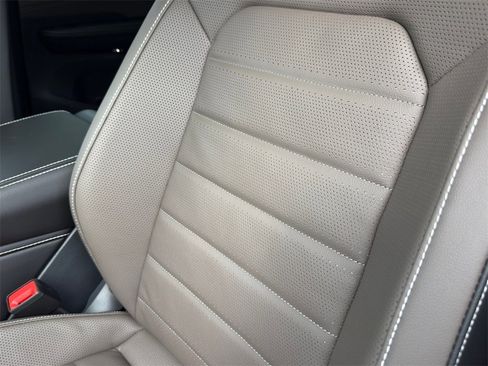 New 2026 Volkswagen Atlas SEL image 12