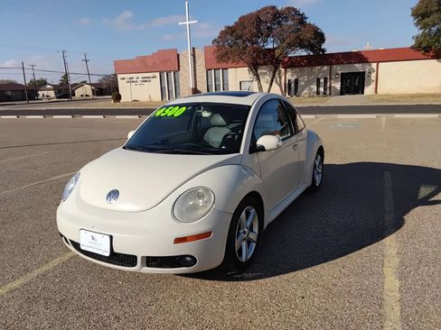 Used 2007 Volkswagen Beetle Coupe w/ Package 2 image 1