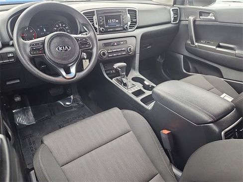 Used 2017 Kia Sportage LX image 11