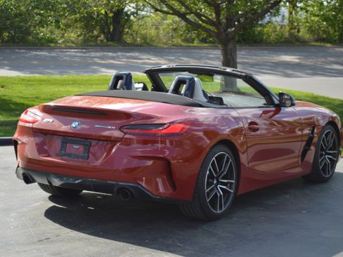 Used 2022 BMW Z4 sDrive30i w/ Premium Package image 11