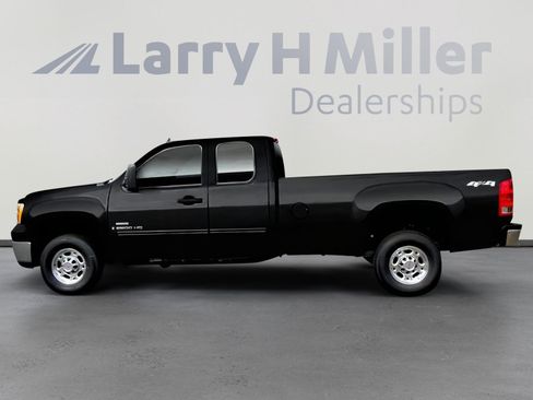 Used 2009 GMC Sierra 2500 SLE AWD/4WD image 6