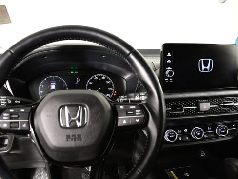 Used 2025 Honda HR-V EX-L image 16