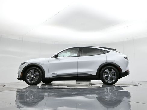 Certified 2021 Ford Mustang Mach-E Select image 52