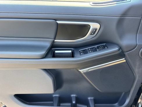New 2027 Ford Expedition Platinum w/ Stealth Appearance Package AWD/4WD image 20