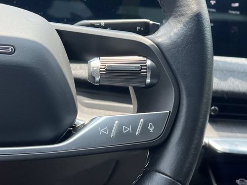 Used 2024 Lucid Air Touring AWD/4WD image 29