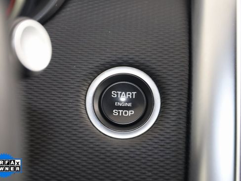 Used 2023 Land Rover Discovery S R-Dynamic image 32